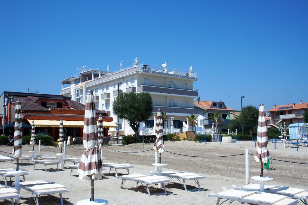 Gfh - Hotel Sole Resort & Spa Marotta Exterior photo